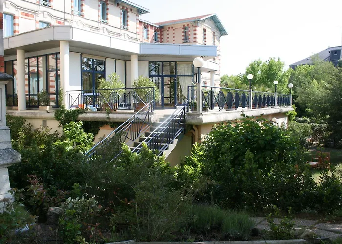 Residence De Tourisme Vacances Bleues Villa Regina Arcachon
